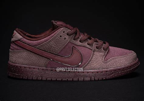 nike dunks valentine's day 2024|sb dunk low valentine's day.